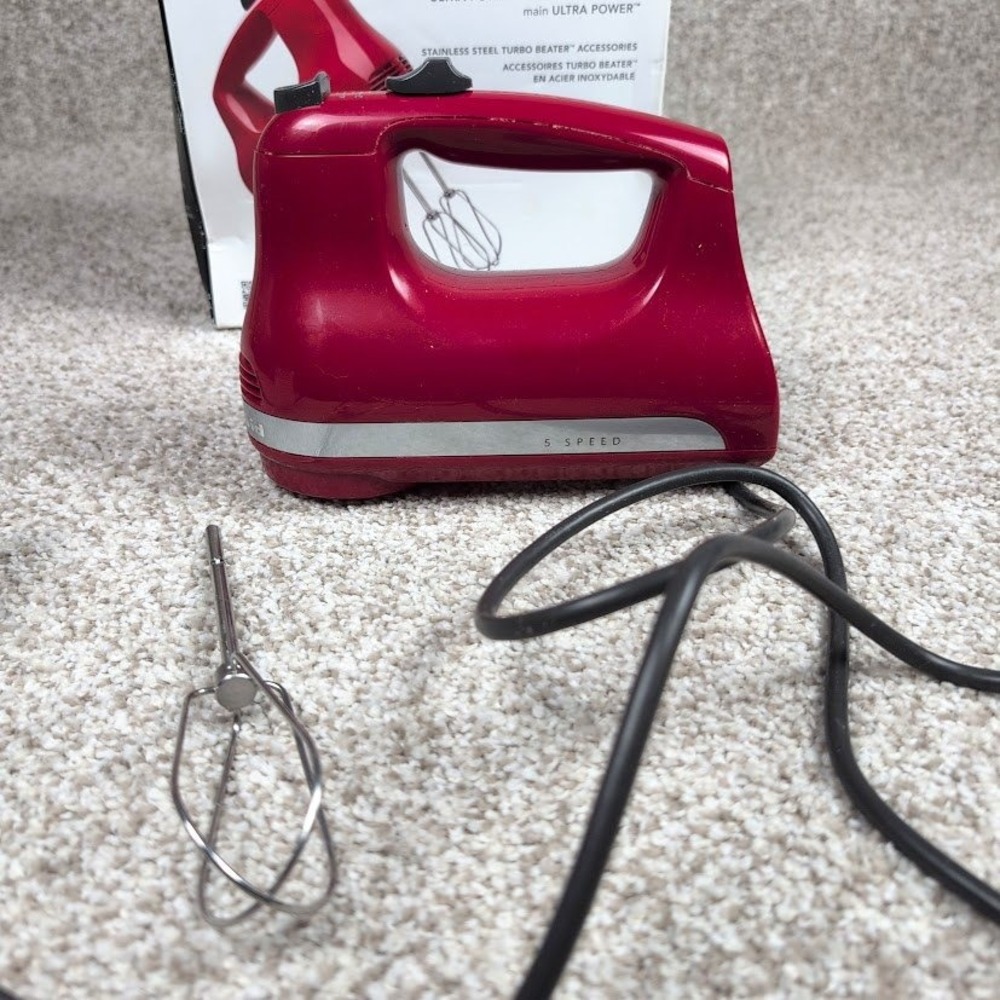 KitchenAid KHM512ER Ultra Power 5 Speed‎ Hand Mixer Red